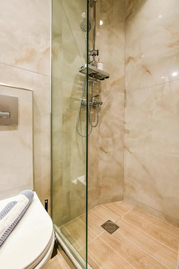 Danae Luxurious Suite #Tifhelexpo Saloniki Zewnętrze zdjęcie